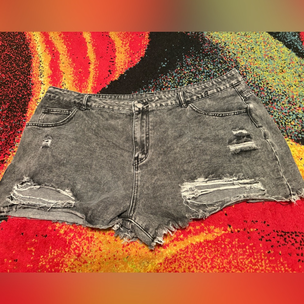 SHEIN Curve Black Denim Shorts